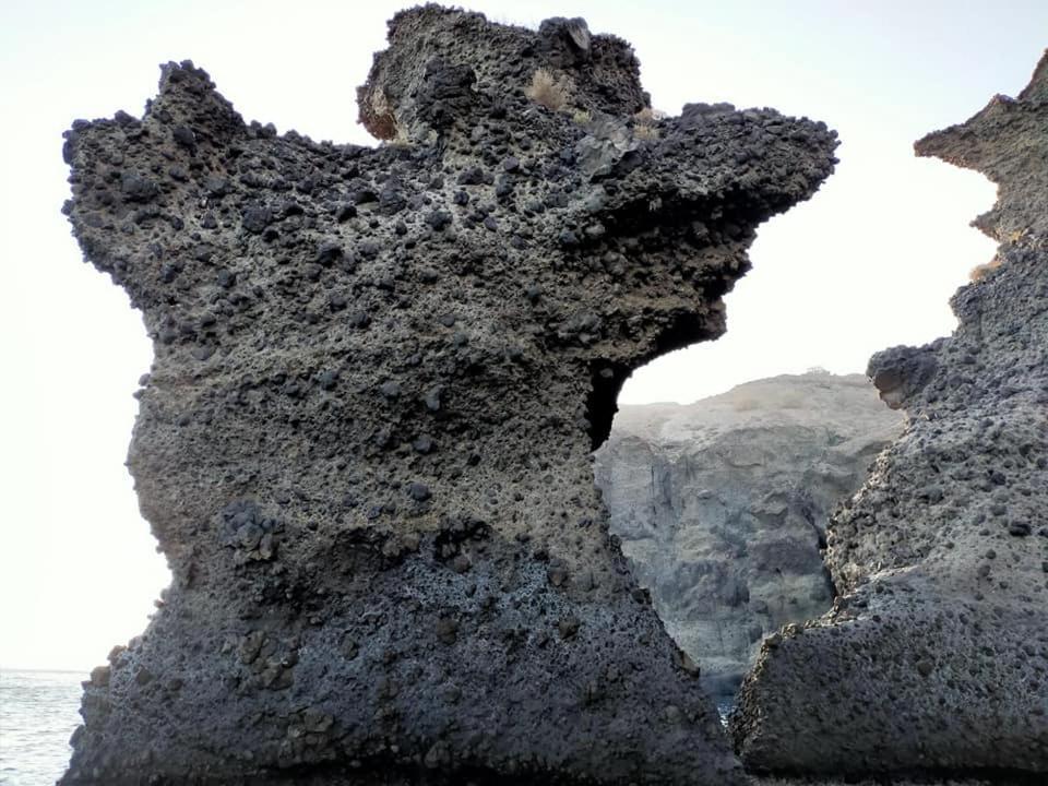 מונוליתוס Rodothea And Adams On The Beach, Santorini מראה חיצוני תמונה
