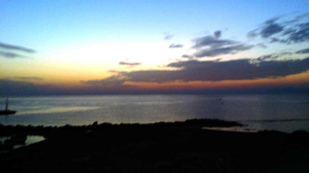 מונוליתוס Rodothea And Adams On The Beach, Santorini מראה חיצוני תמונה